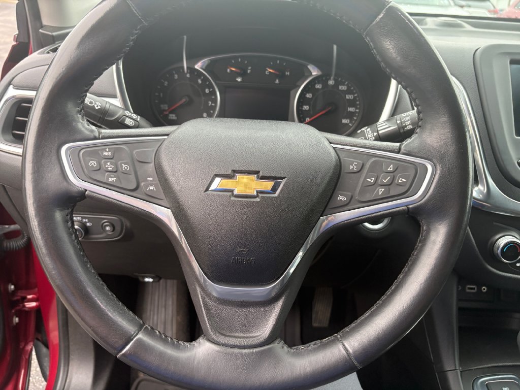 Used 2021 Chevrolet Equinox LT AWD/4WD image 15