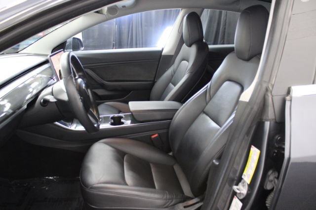 Used 2018 Tesla Model 3 Long Range AWD/4WD image 12
