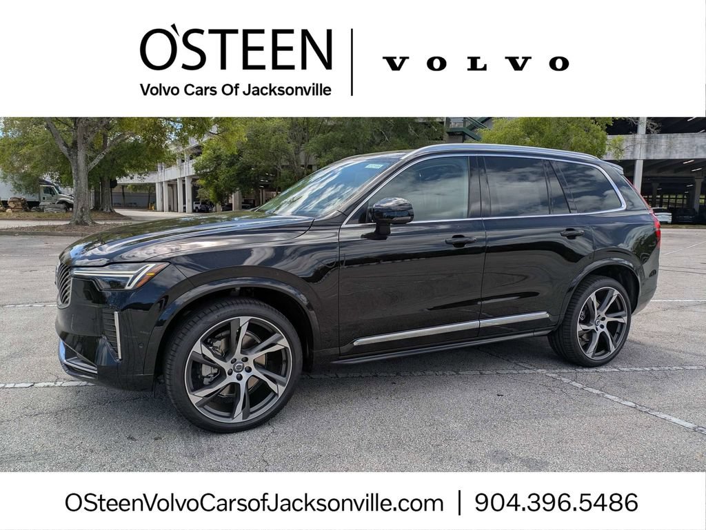 New 2026 Volvo XC90 B5 Ultra w/ Protection Package Premier
