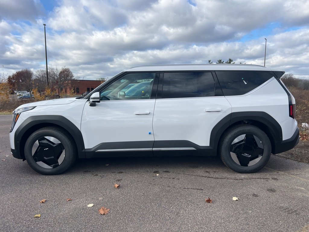 New 2026 Kia EV9 Wind image 2