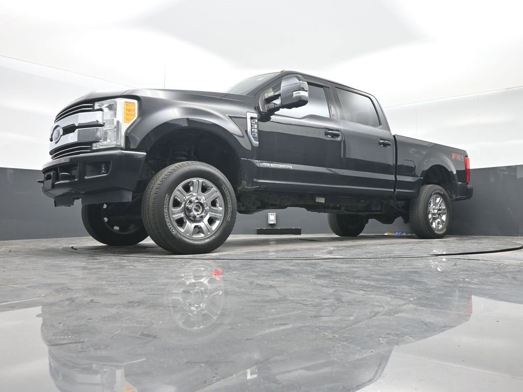 Used 2017 Ford F350 Lariat w/ Lariat Value Package image 26