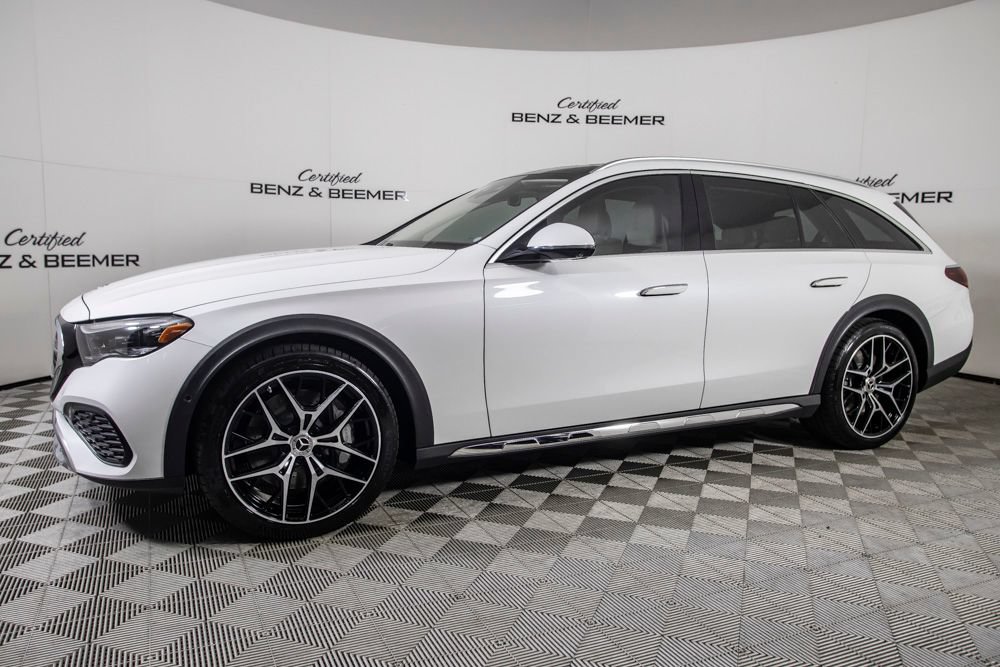 Used 2024 Mercedes-Benz E 450 4MATIC All-Terrain Wagon image 9