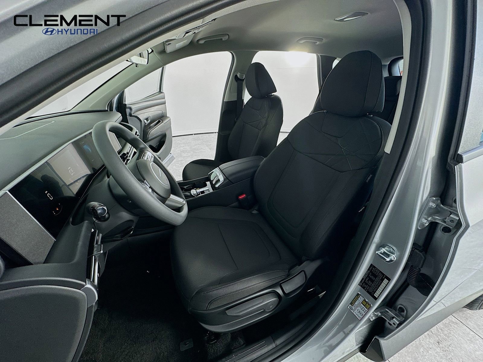 New 2026 Hyundai Tucson SE image 24