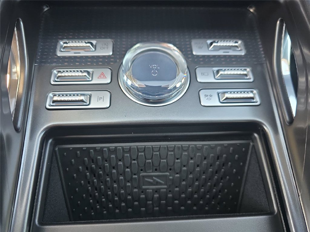 New 2026 Lincoln Nautilus Reserve AWD/4WD image 13