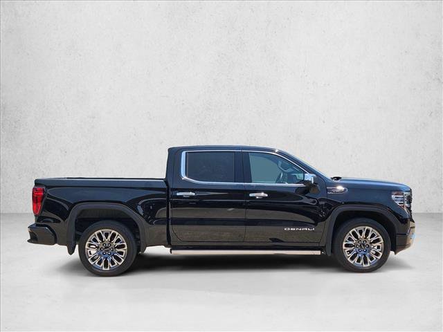 Used 2025 GMC Sierra 1500 Denali Ultimate AWD/4WD image 4