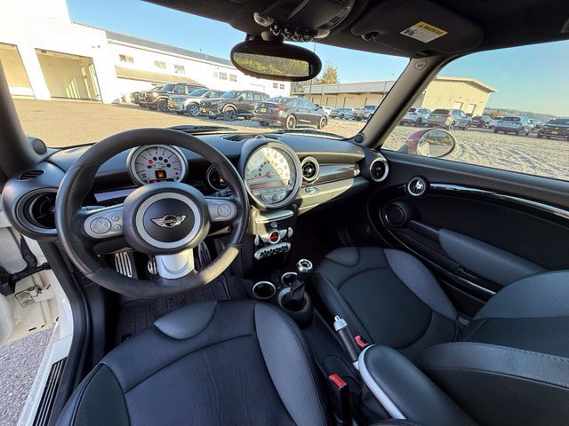 Used 2009 MINI Cooper John Cooper Works FWD image 10