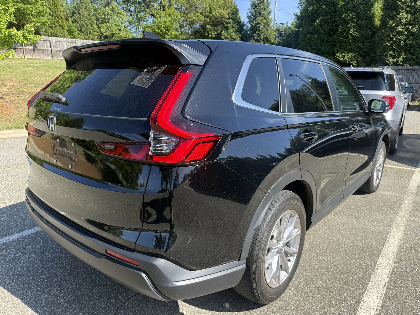 Used 2024 Honda CR-V EX image 4