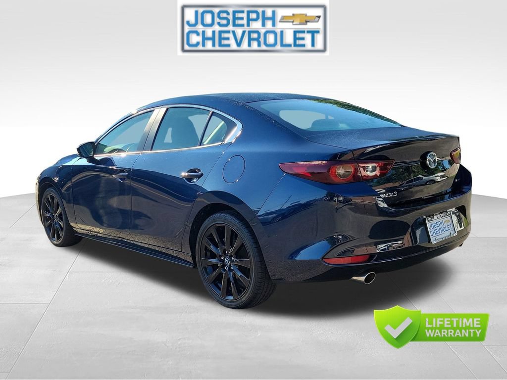 Used 2024 MAZDA MAZDA3 s FWD image 3