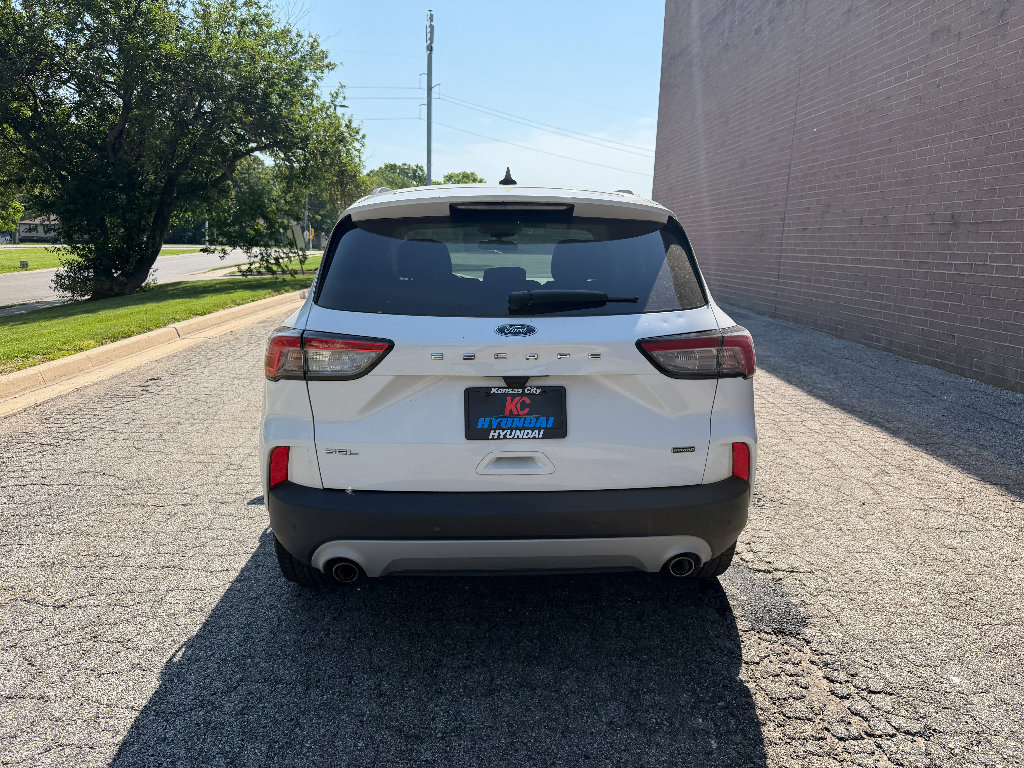Used 2021 Ford Escape SEL w/ Technology Package FWD image 5