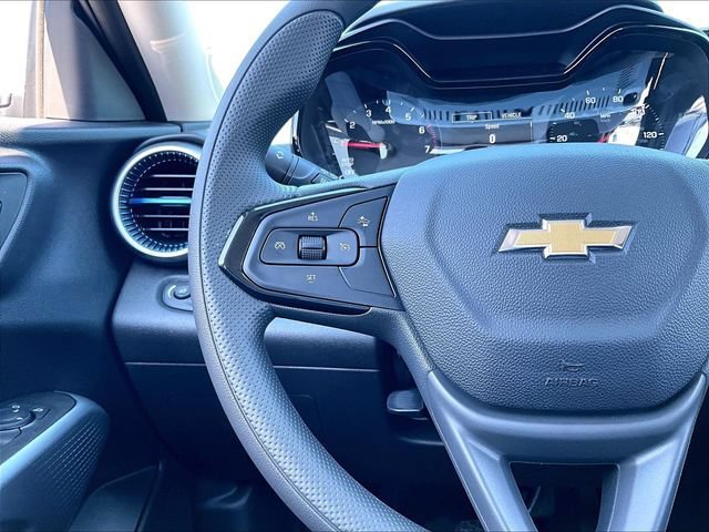New 2026 Chevrolet Trax LS FWD image 18