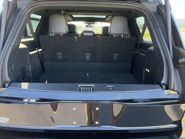 Certified 2025 Lincoln Navigator L Reserve w/ Jet Appearance Package image 27