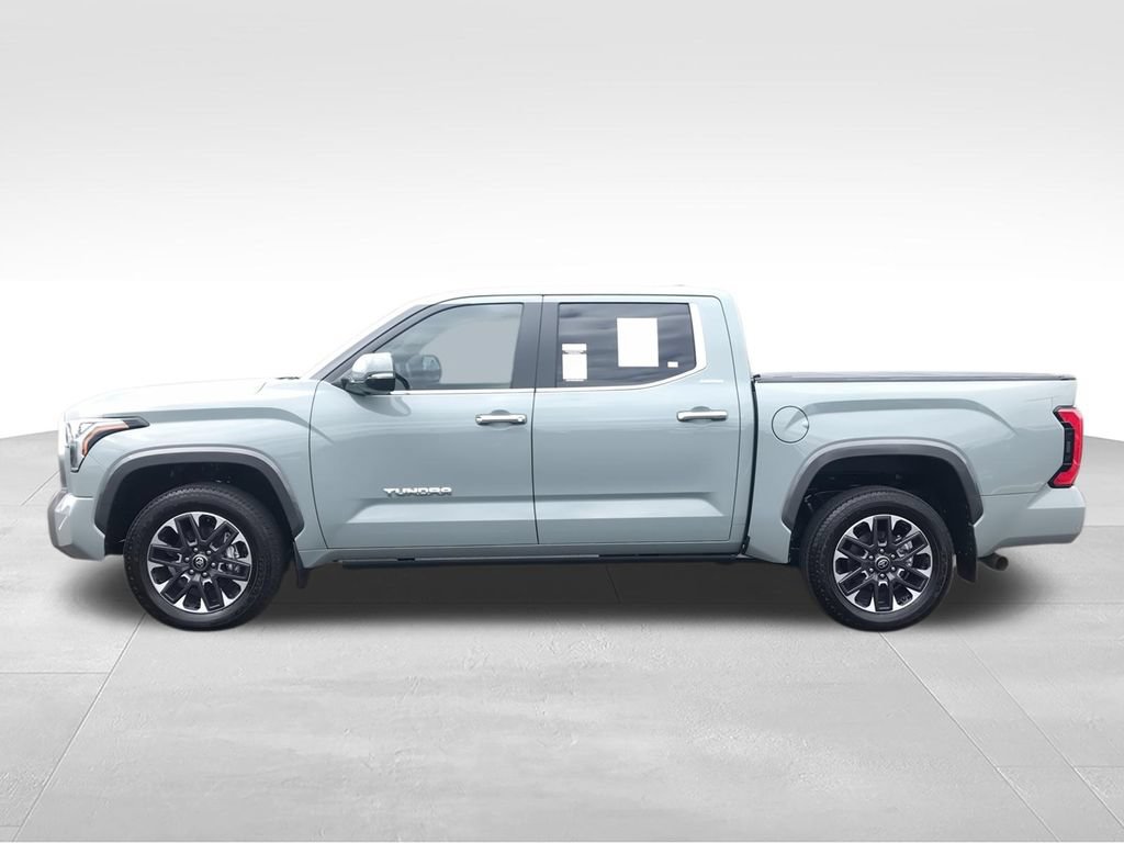 Used 2025 Toyota Tundra Limited AWD/4WD image 6