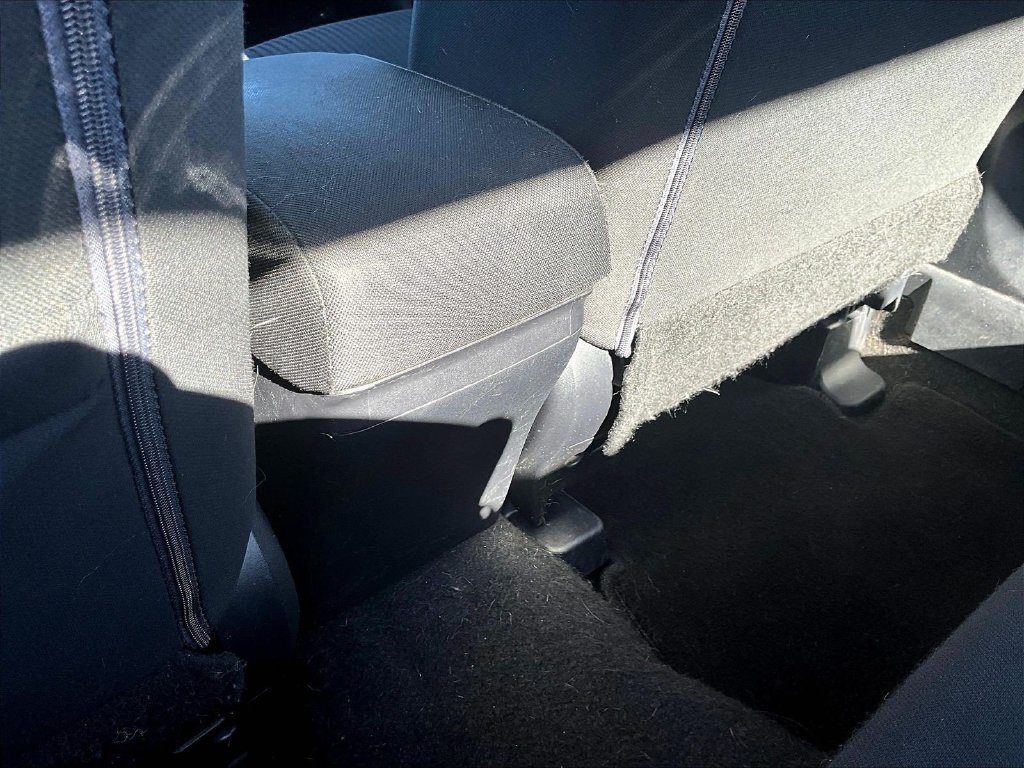 Used 2014 Mitsubishi Lancer ES FWD image 12