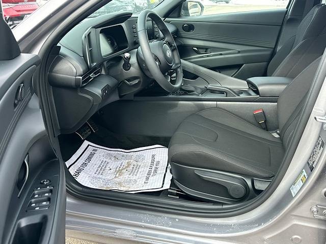 New 2026 Hyundai Elantra Sport w/ Cargo Package image 6