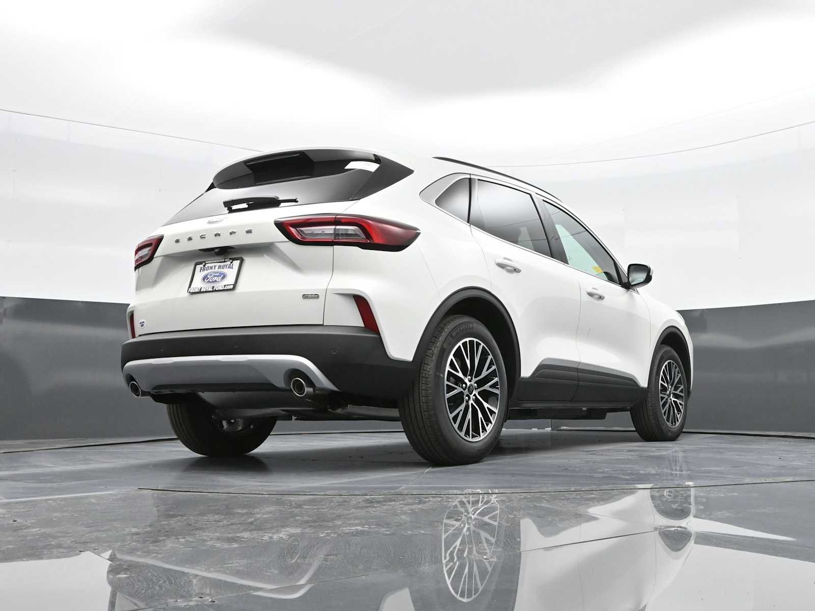 New 2025 Ford Escape SE FWD image 37