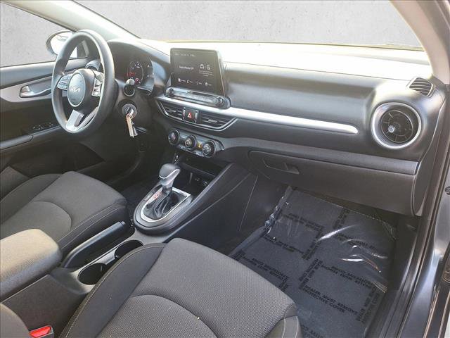 Used 2023 Kia Forte LXS image 19