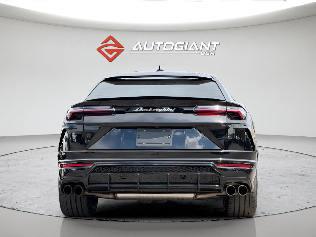 Used 2021 Lamborghini Urus AWD/4WD image 6