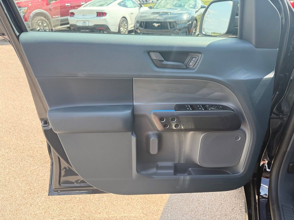 New 2025 Ford Maverick Lobo AWD/4WD image 9