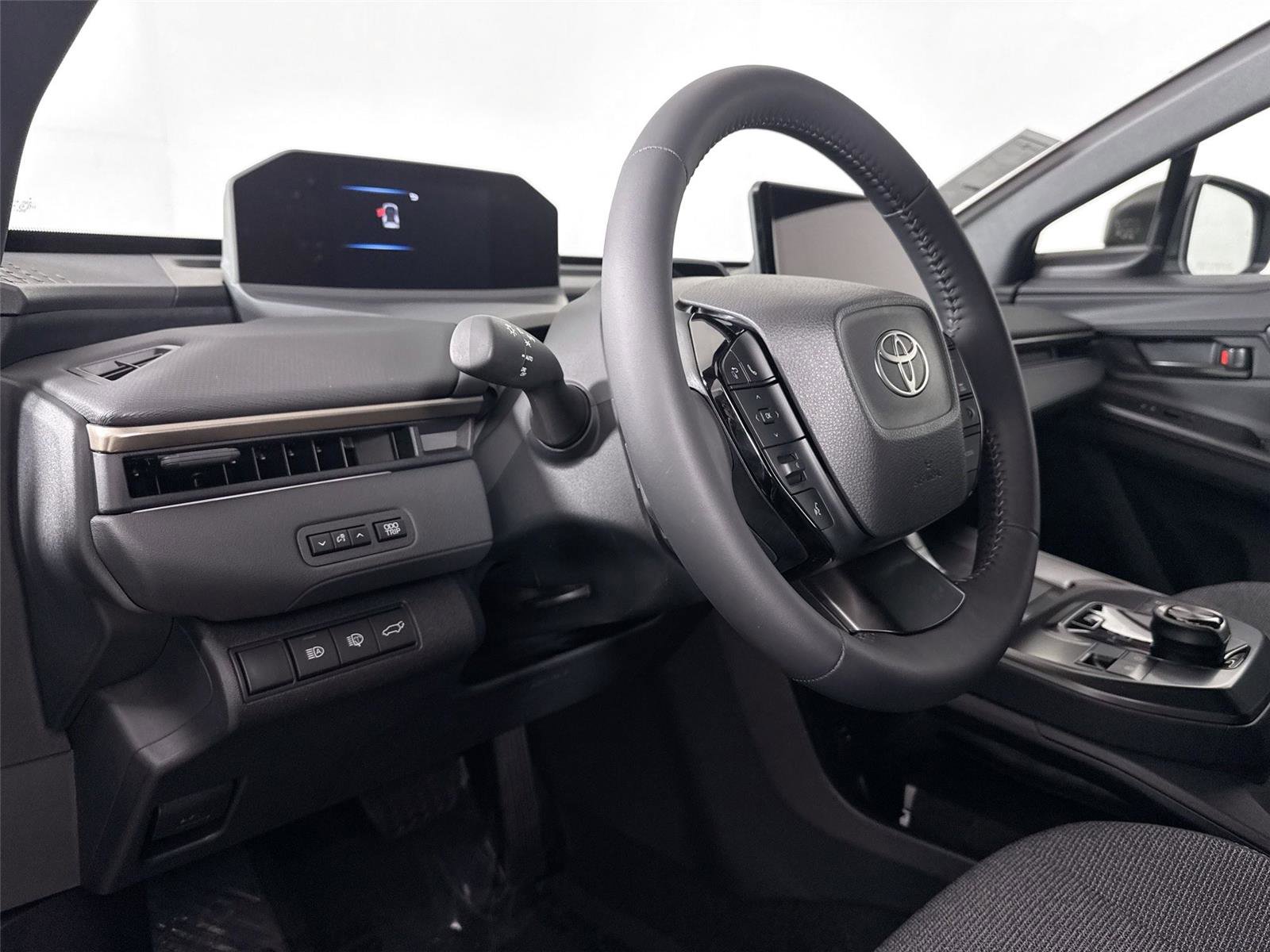 Certified 2026 Toyota bZ image 4