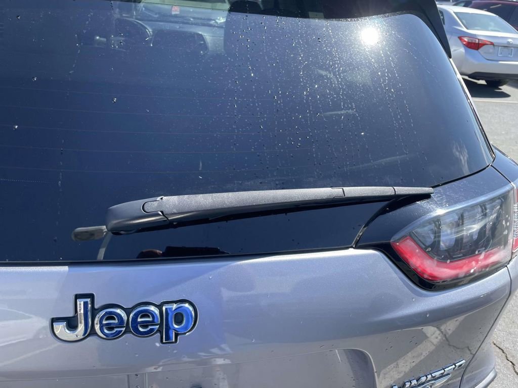 Used 2019 Jeep Cherokee Limited w/ Luxury Group image 29