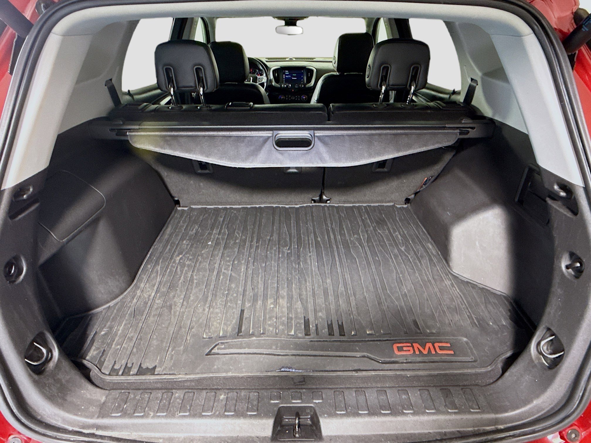 Used 2020 GMC Terrain SLT w/ Preferred Package FWD image 35