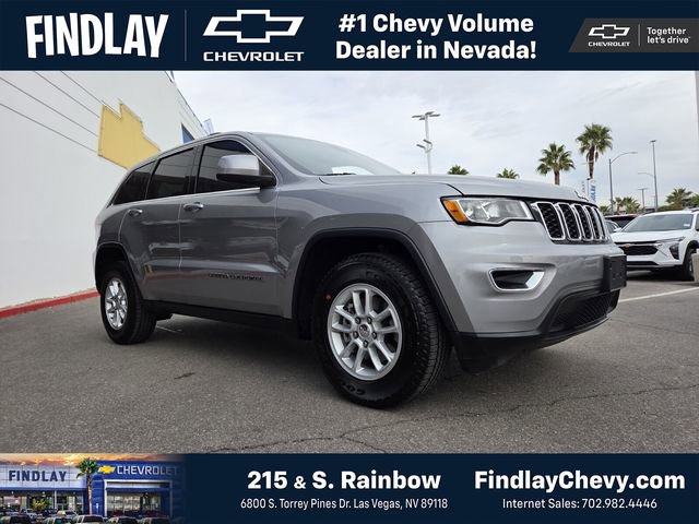 Used 2019 Jeep Grand Cherokee Laredo image 1