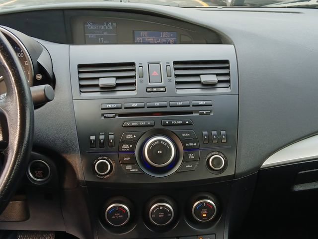Used 2013 MAZDA MAZDA3 i Touring image 12
