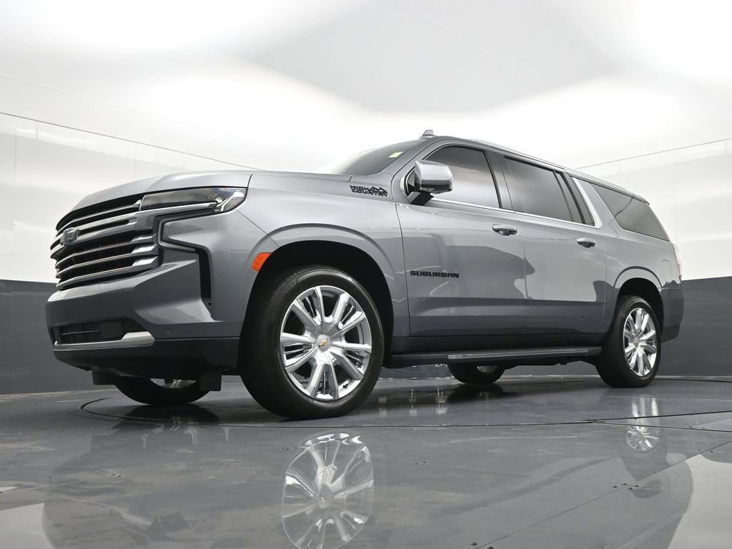 Used 2021 Chevrolet Suburban High Country AWD/4WD image 25
