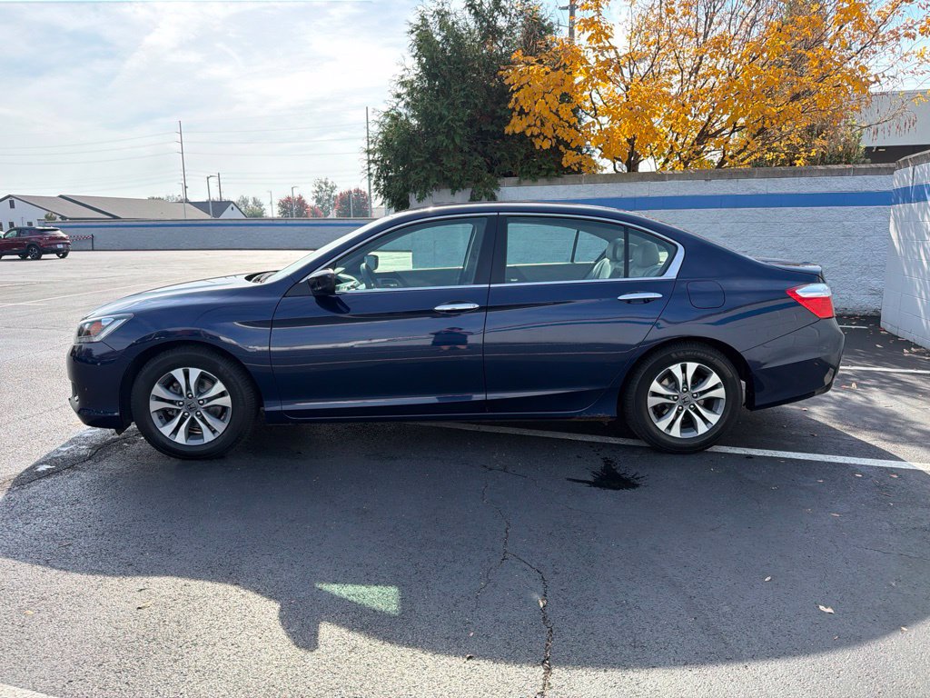 Used 2014 Honda Accord LX image 2