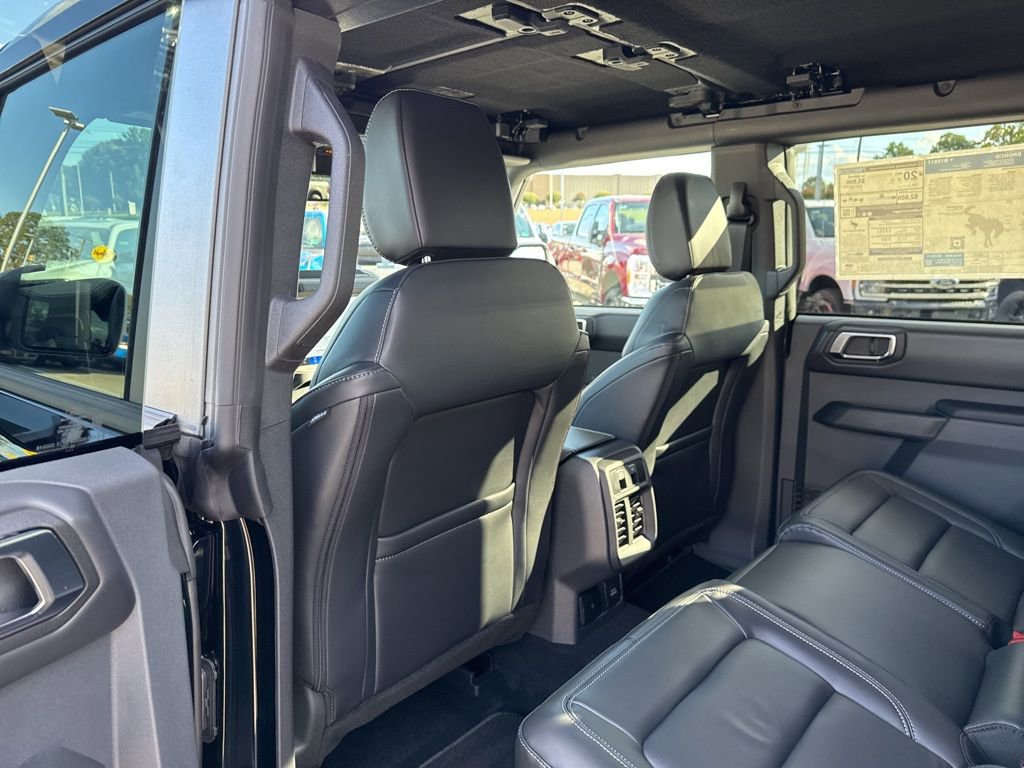 New 2025 Ford Bronco Outer Banks image 14