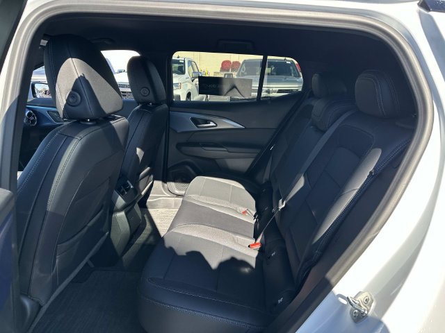 Certified 2024 Chevrolet Equinox EV LT FWD image 20