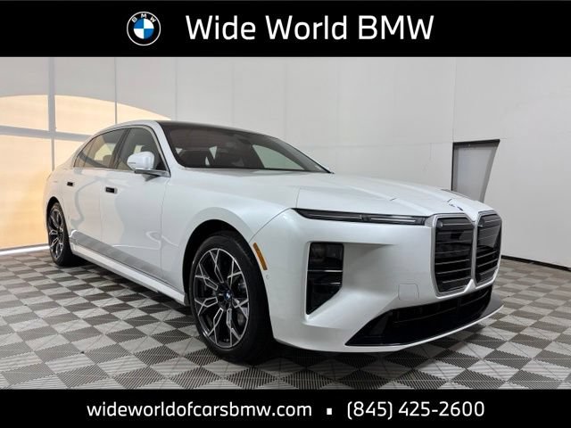 New 2027 BMW 740i xDrive w/ Premium Package