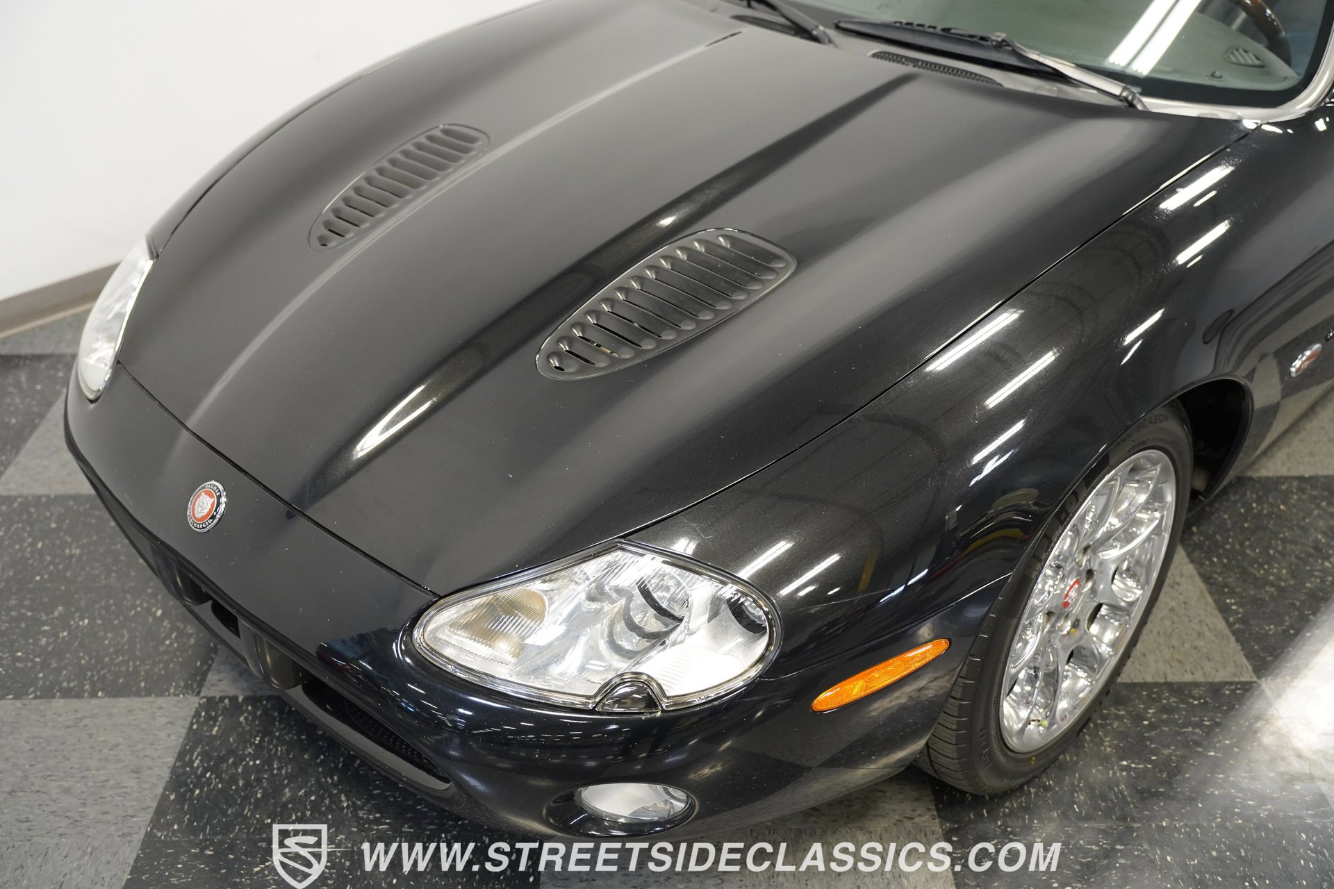 Used 2002 Jaguar XK8 Convertible image 20