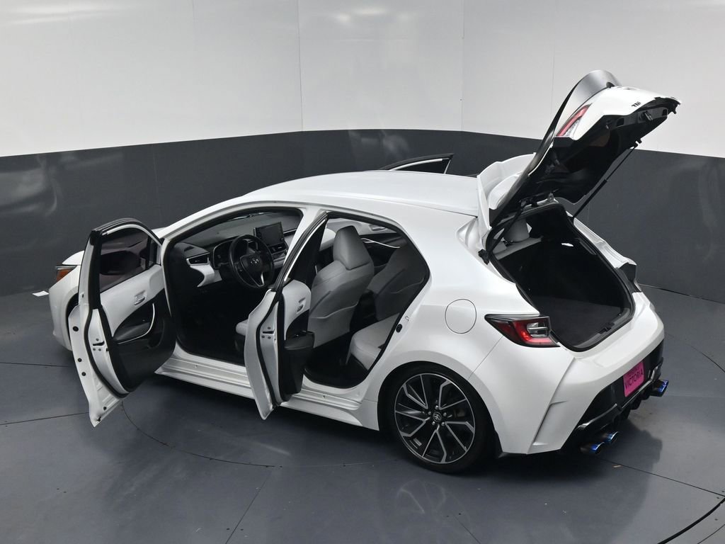 Used 2021 Toyota Corolla XSE FWD image 19