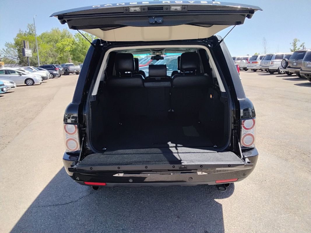 Used 2011 Land Rover Range Rover Supercharged AWD/4WD image 24