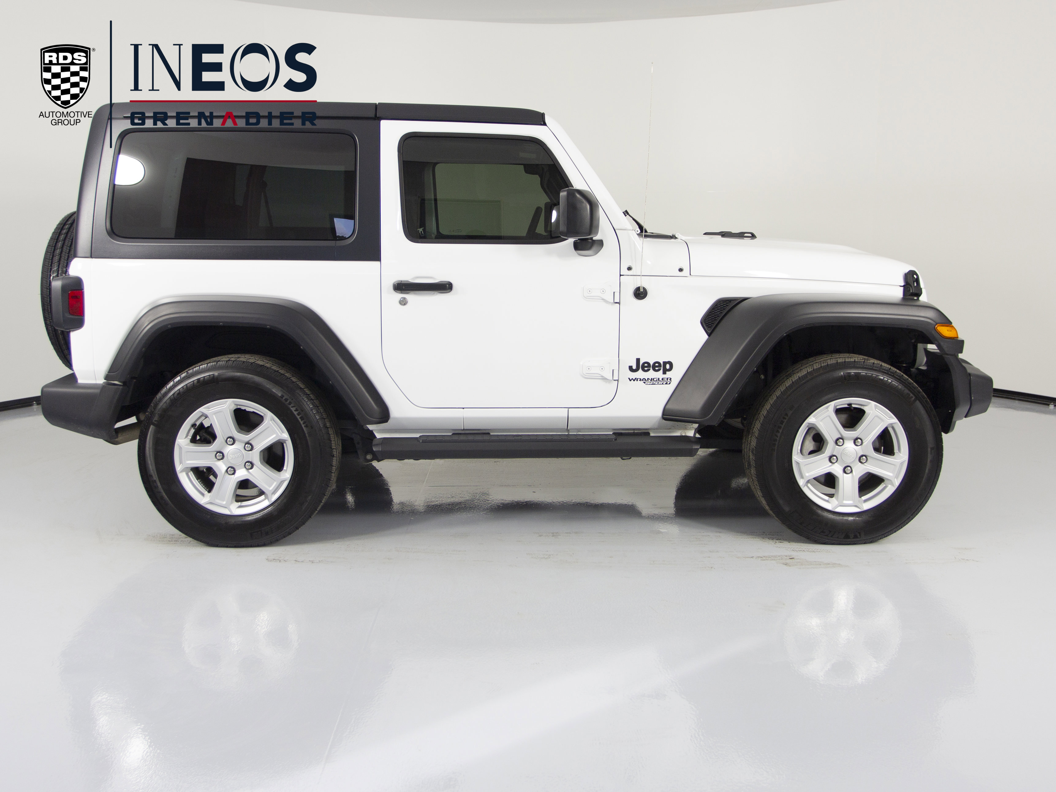 Used 2021 Jeep Wrangler Sport image 4