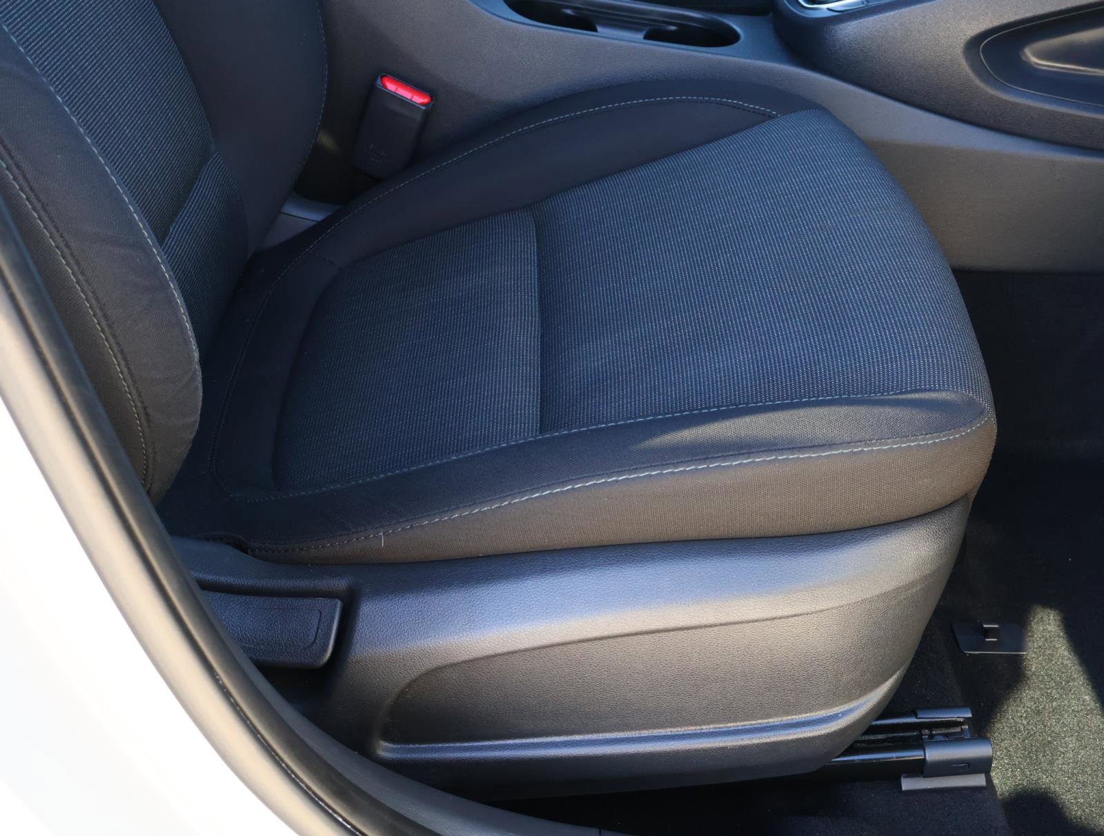 Used 2023 Hyundai Kona SEL w/ Cargo Package image 15