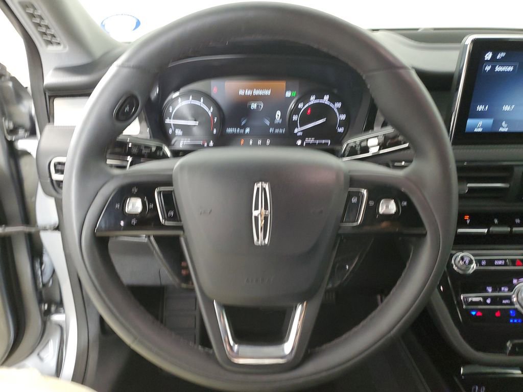 Used 2022 Lincoln Corsair FWD w/ Equipment Group 101A image 23
