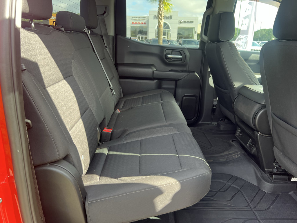 Used 2022 Chevrolet Silverado 1500 Custom Trail Boss w/ LPO, Dark Essentials Package AWD/4WD image 13