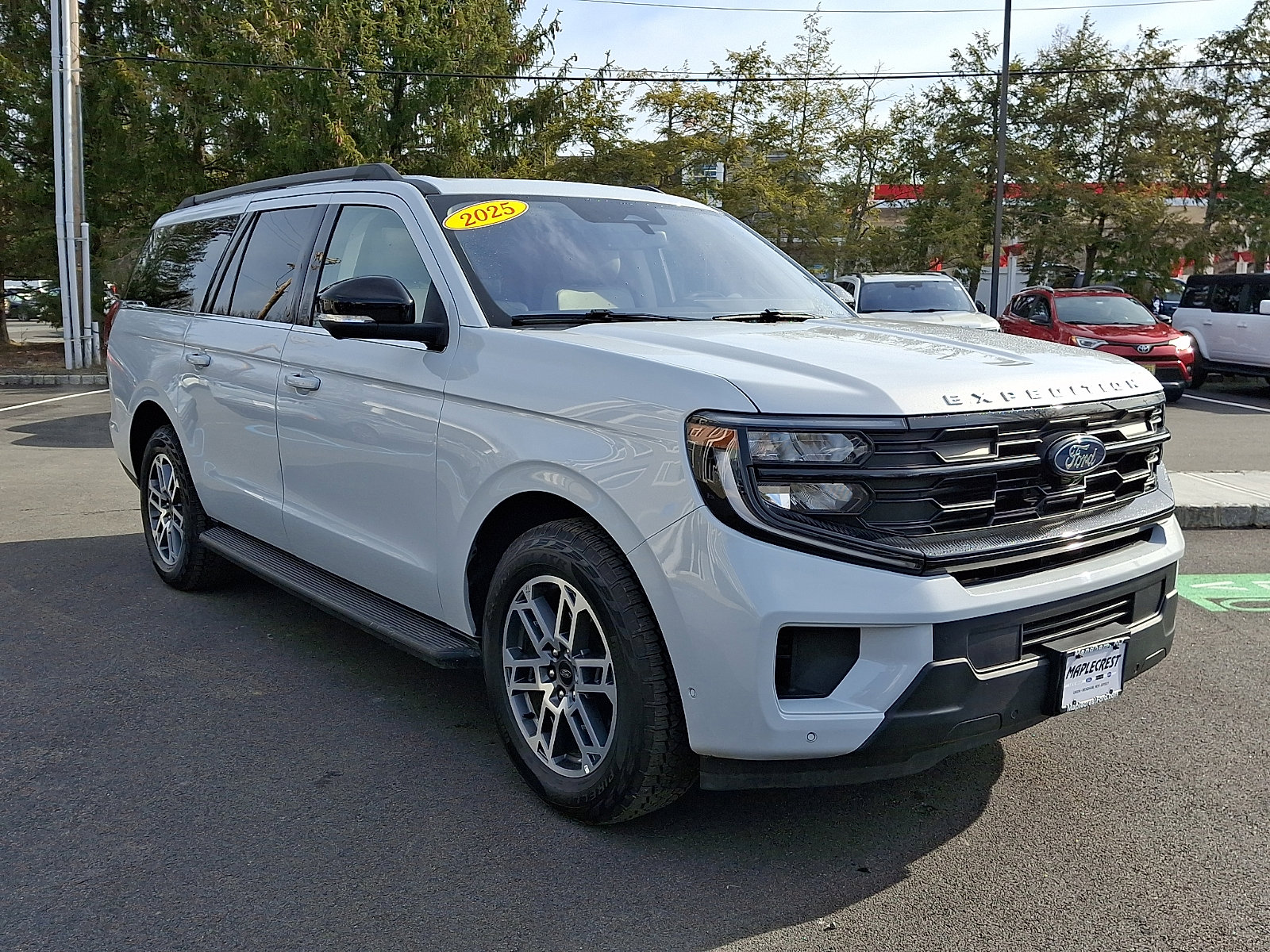 Certified 2025 Ford Expedition Max Active image 3