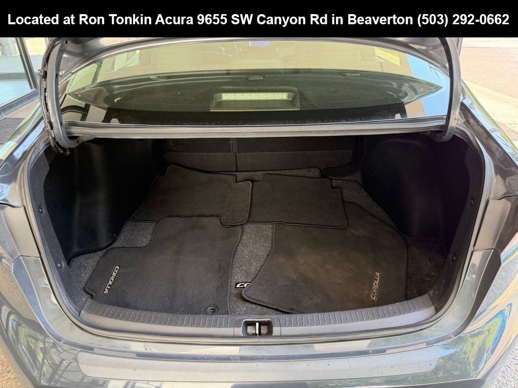 Used 2023 Toyota Corolla LE FWD image 10