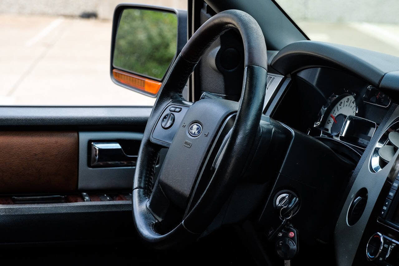 Used 2010 Ford Expedition EL 4WD image 21