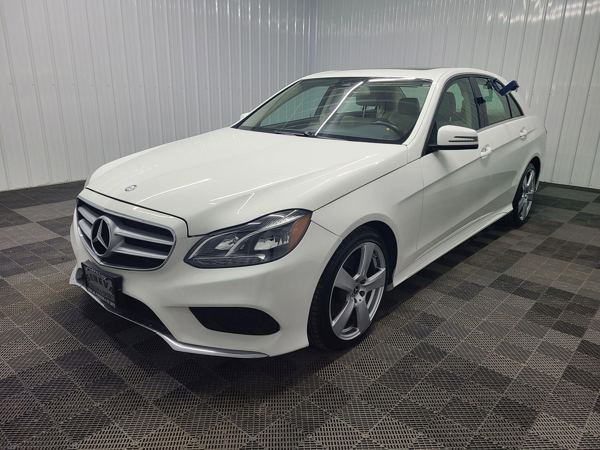 Used 2014 Mercedes-Benz E 350 Sedan image 7