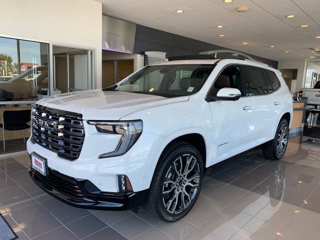 New 2026 GMC Acadia Denali Ultimate AWD/4WD image 1
