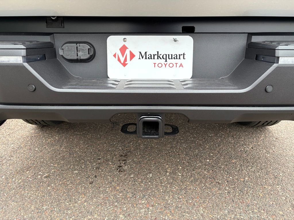 New 2026 Toyota Tundra Platinum image 5