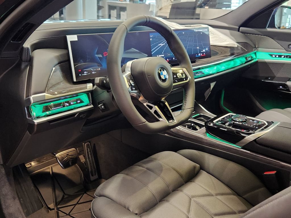 New 2026 BMW 740i xDrive AWD/4WD image 9
