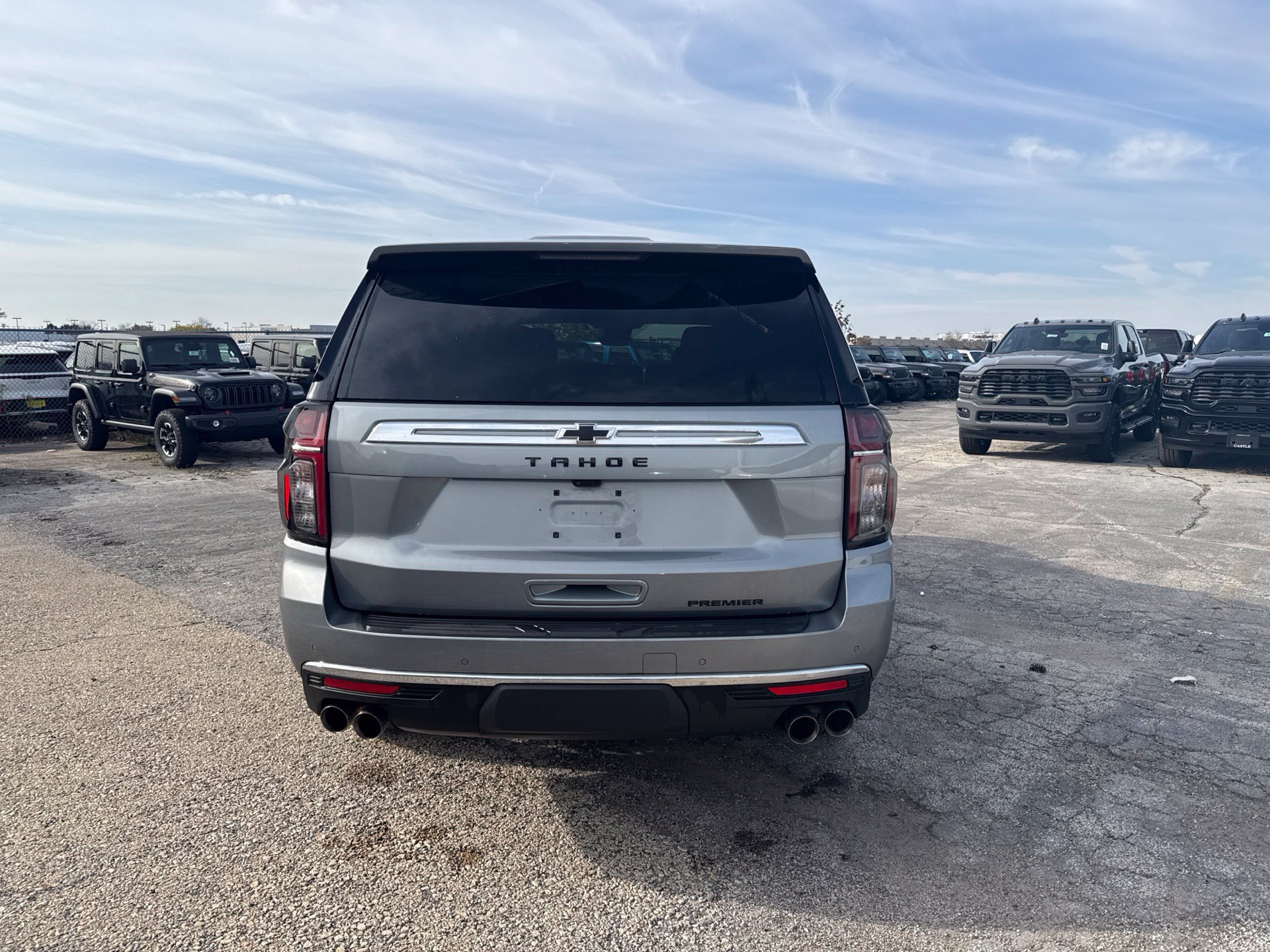Used 2023 Chevrolet Tahoe Premier w/ Premium Package AWD/4WD image 7