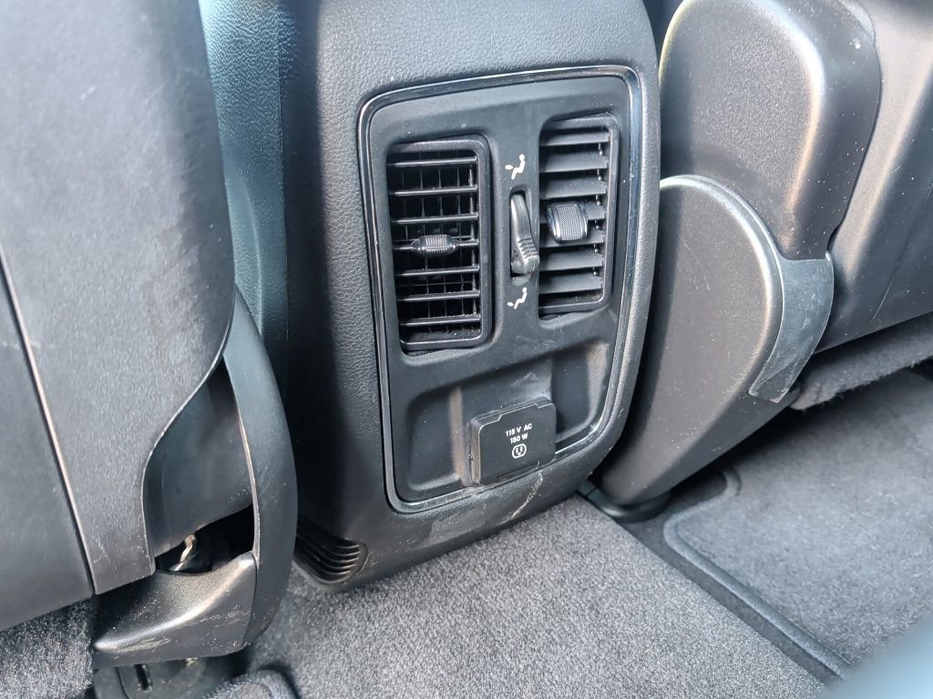 Used 2015 Jeep Grand Cherokee Altitude AWD/4WD image 34