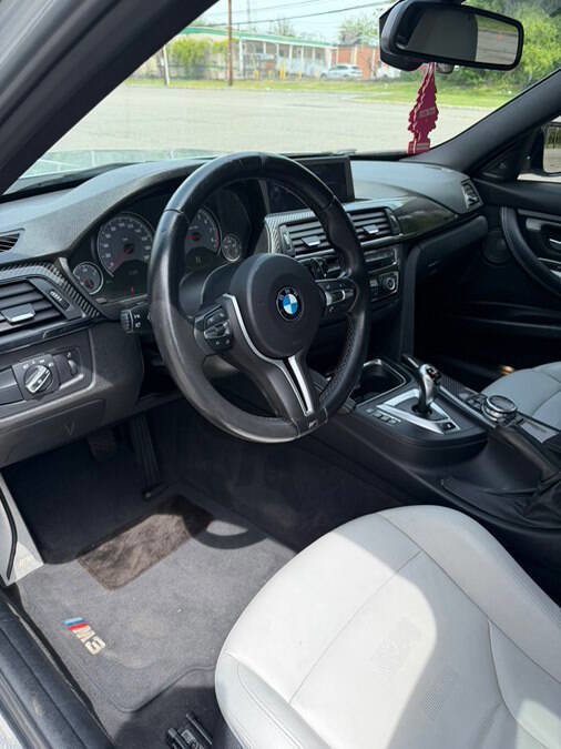 Used 2015 BMW M3 w/ Lighting Package RWD image 40