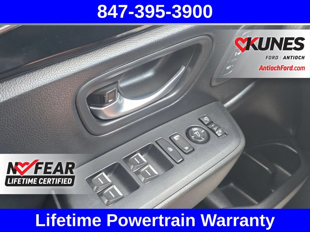 Used 2025 Honda Pilot TrailSport image 37